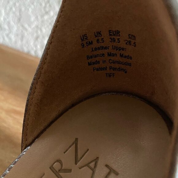 Naturalizer Women Tiff Leather Square Toe Heels Sandals Shoes Pewter 9.5 3” heel - Picture 9 of 10